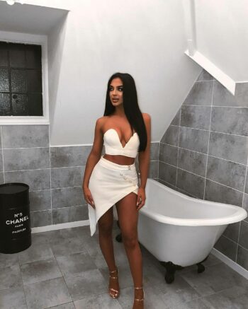 Jeune beurette en quête d’aventure rencontre-Beurette-Aulnay-sous-Bois