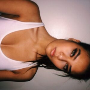 Tu me veux nue au téléphone ? profil--1029