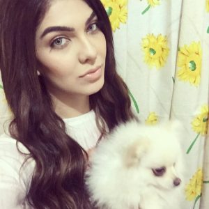 38 piges, ménage fini, envie de papote chaude Latifa - rencontre-Beurette-Paris