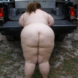 Yasmine - rencontre-Milf-Noisy-le-Grand