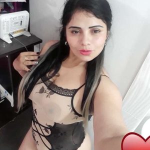 Mystère, sensualité et un brin de folie Amina - rencontre-Teen-Antibes