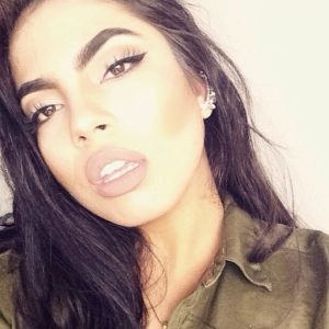 Loulia, 26 ans, cherche un mec pour des bains de soleil en toute sérénité Loulia - rencontre-Teen-Cergy
