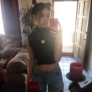 Remplir un vide Yasmina - rencontre-Cougar-Narbonne