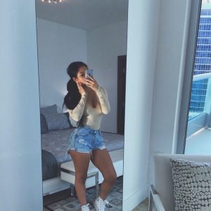 Bon, et maintenant… Malika - rencontre-MILF-Fontenay-sous-Bois