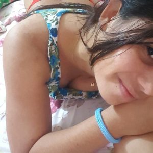 Aïcha de mes étés arrosés Aïcha - rencontre-Naturiste-Chelles