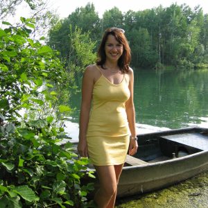 Nora/32 ans, pour discuter autour d’un bon verre Nora - rencontre-Milf-Bordeaux