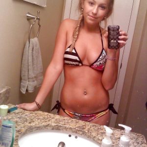 Envie de se faire des idées Amina - rencontre-Teen-Martigues